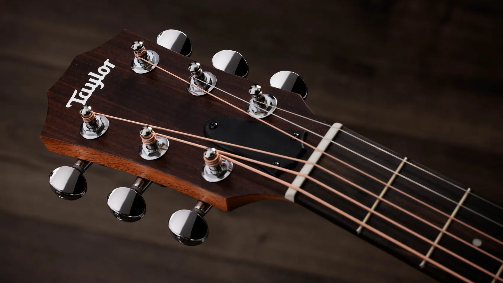 ギター Taylar GSmini GS Mini-e Special Edition, Sunset Fade Layered Sapele Acoustic